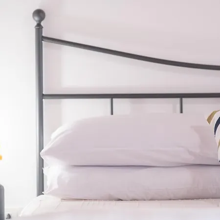 Yenne Wifi-ac Guest house Cagliari