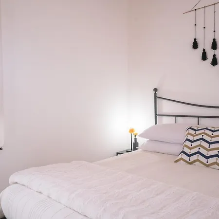 Guest house Yenne Wifi-ac Cagliari